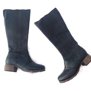 OluKai Kumukahi Nero Leather Tall Riding Boots